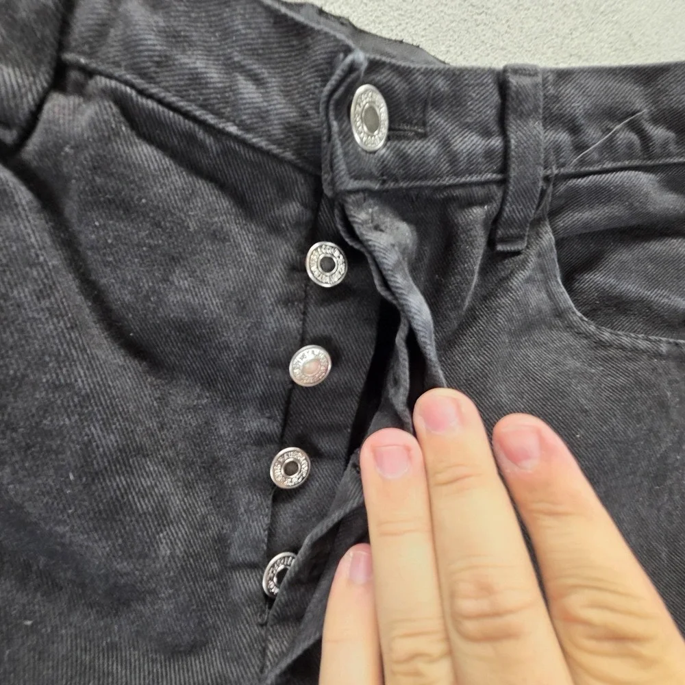 Vintage‎ Levis 501 Jeans Mens Black Straight Button Fly Made in USA Fits 30x32